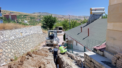 Çemişgezek'te doğalgaz çalışmaları aralıksız devam ediyor