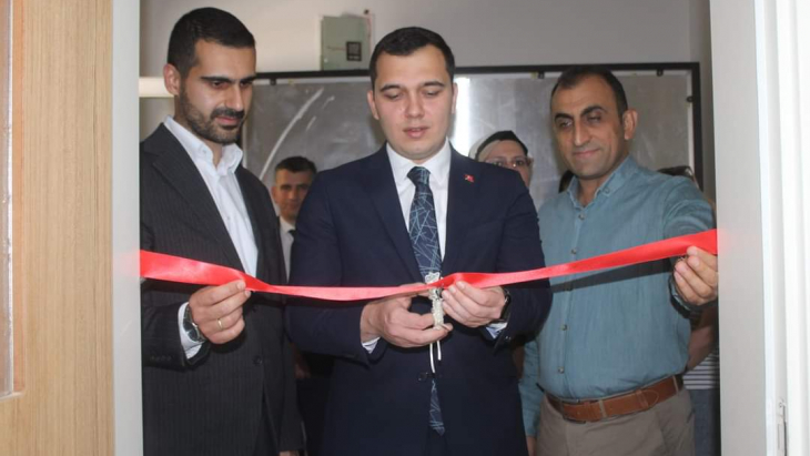BAŞKAN SOMYÜREK HALK EĞİTİMİN YIL SONU SERGİSİNE KATILDI