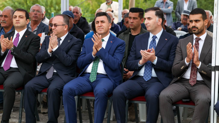 Başkan Somyürek Cem Evi açılış programına katıldı