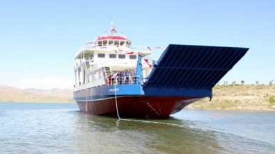 Feribot süresini 10 dk düşürdük