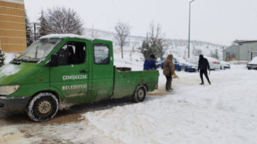 Kar temizleme ve tuzlama çalışmalarımız