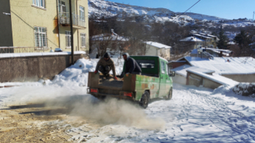 Kar temizleme ve tuzlama çalışmalarımız