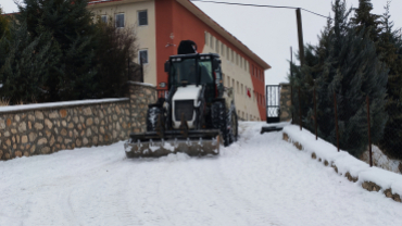 Kar temizleme ve tuzlama çalışmalarımız