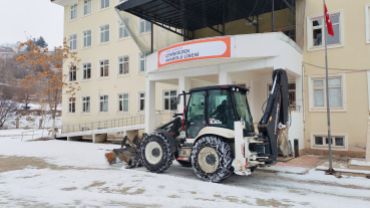 Kar temizleme ve tuzlama çalışmalarımız