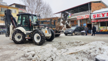 Kar temizleme ve tuzlama çalışmalarımız
