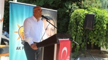 AK PARTİ İLÇE BAŞKANI İBRAHİM ENES SOMYÜREK GÜVEN TAZELEDİ