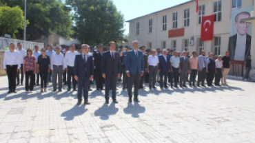 BAŞKAN YILDIZ 30 AGUSTOS ZAFER BAYRAMI ÇELENK SUNMA VE TEBRİK PROGRAMINA KATILDI