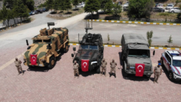 BAŞKAN SOMYÜREK JANDARMA PERSONELİNİN KURULUŞ YIL DÖNÜMÜ PROGRAMINA KATILDI