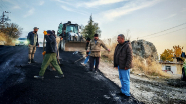 Mescit Mahallesinde asfaltlama çalışması yapıldı