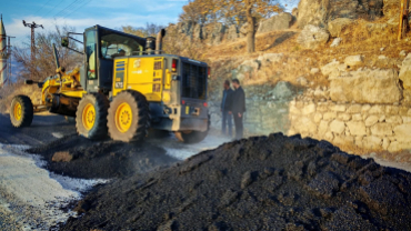 Mescit Mahallesinde asfaltlama çalışması yapıldı