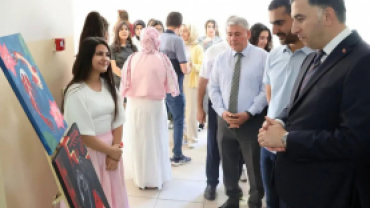 Başkanımız öğrencilerin gözünden sanat programına katıldı