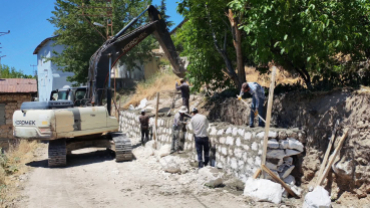 Hacıcami Mahallesine güvenli yollar kazandırıyoruz