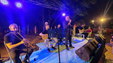 Tekya Aile Çay Bahçesinde Emrah Güllü konseri