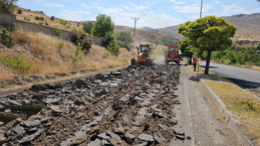 Mustafa Ataş Bulvarında Yol çalışmaları Başladı