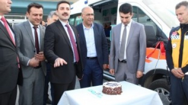 ÇEMİŞGEZEK'TE YAPILAN TÖRENLE 2 YENİ AMBULANS HİZMETE GİRDİ