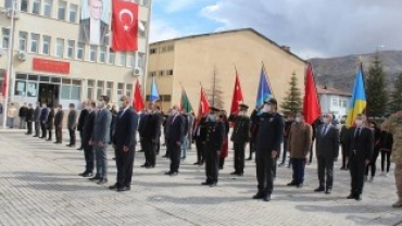 18 MART ÇANAKKALE HAFTASI ÇEMİŞGEZEK'TE DÜZENLENEN TÖRENLE KUTLANDI