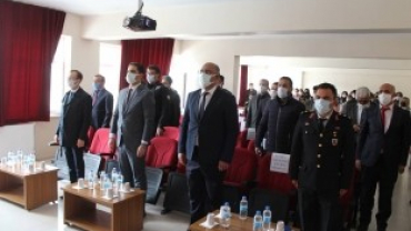 18 MART ÇANAKKALE HAFTASI ÇEMİŞGEZEK'TE DÜZENLENEN TÖRENLE KUTLANDI