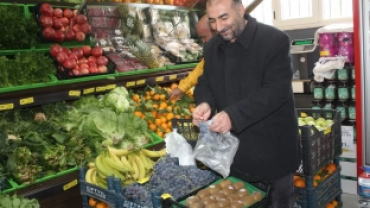 BAŞKAN YILDIZ SEÇ MARKET AÇILIŞINA KATILDI