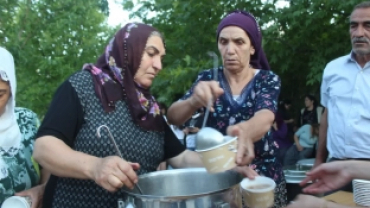 BAŞKAN YILDIZ HZ HÜSEYİN'İ ANMA VE AŞURE PROGRAMINA KATILDI