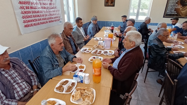 BAŞKAN SOMYÜREK KARADAĞ'IN KIRK LOKMASINA KATILDI