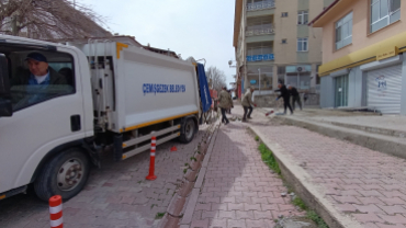 Ramazan Bayramı öncesi kapsamlı temizlik çalışması yapıldı