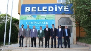 Vali'den Başkan Yıldız'a tebrik ziyareti