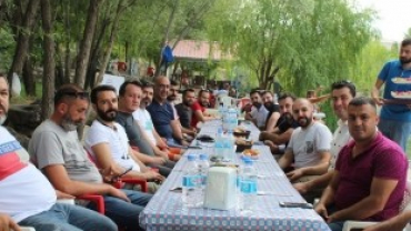 ÇEMİŞGEZEK 18.DUT VE PEYNİR FESTİVALİ COŞKUYLA KUTLANDI