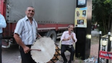 ÇEMİŞGEZEK 18.DUT VE PEYNİR FESTİVALİ COŞKUYLA KUTLANDI