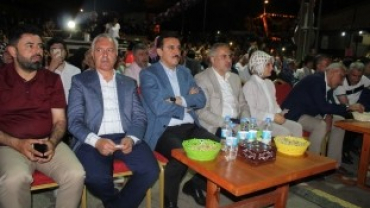 ÇEMİŞGEZEK 18.DUT VE PEYNİR FESTİVALİ COŞKUYLA KUTLANDI